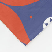 Modern Red Poinsettia and Snowflake Pattern Fleece Deken (Hoek)