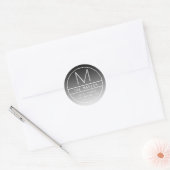 Modern Retouradres & Monogram | Gradiënt Zwart Ronde Sticker (Envelop)