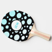 Modern Retro Blue Polka-stippen op zwart Tafeltennisbatje (Zijkant)