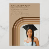 Modern Retro Brown en neutraal Afstuderen Folie Uitnodiging (Achterkant)