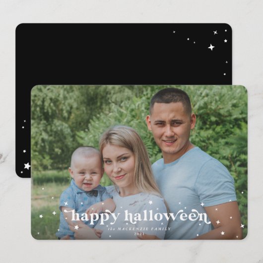 Modern Retro Font+Stars Happy Halloween-fotokaart Aankondiging (Voorkant / Achterkant)