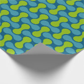 Modern Retro Link Pattern in Blue and Green Cadeaupapier (Hoek)