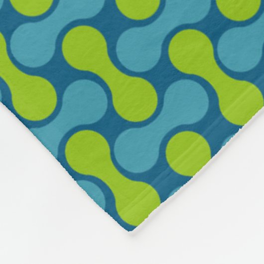 Modern Retro Link Pattern in Blue and Green Fleece Deken (Hoek)