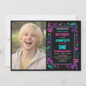 Modern Retro Neon 80’s 1st Birthday Party Kaart (Voorkant)