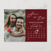 Modern Rood Elegant Script Photo Save the Date Aankondigingskaart (Voorkant)