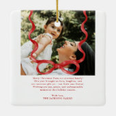 Modern Rood Lint Kerstmis Foto Keramisch Ornament (Achterkant)