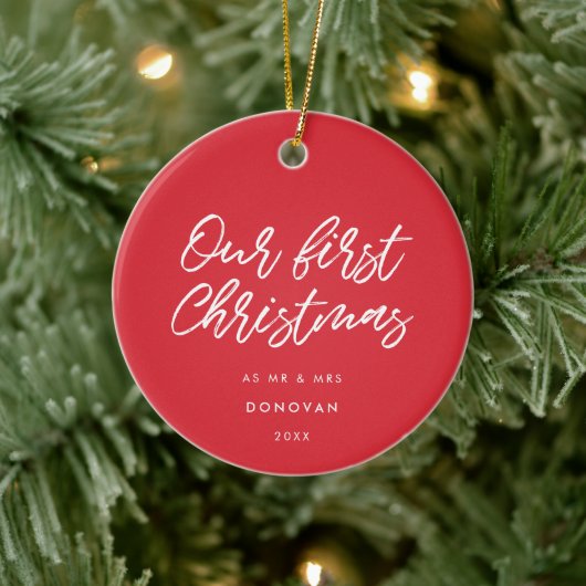 Modern rood onze eerste kerst getrouwd keramisch ornament (Boom)