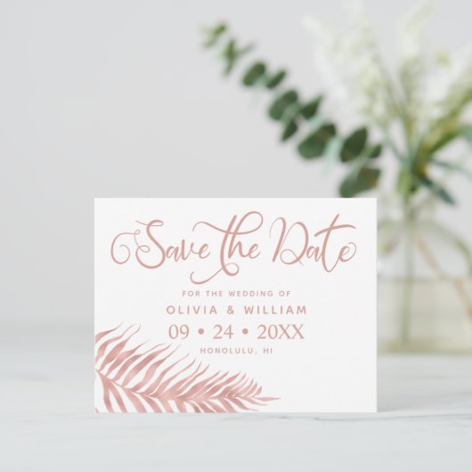 Modern Roos Gold Palm Leaf Wedding Aankondigingskaart (Staand voorkant)
