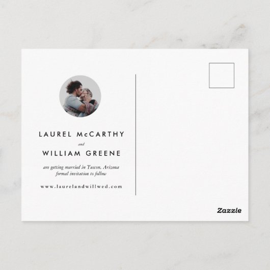 Modern Roos Gold Ring Monogram Save the Date Briefkaart (Achterkant)