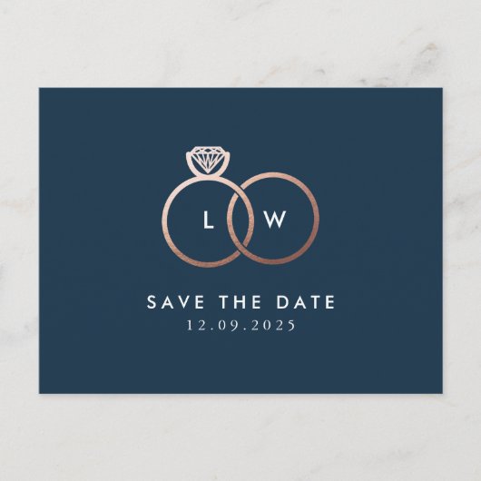 Modern Roos Gold Rings Monogram Navy Save the Date Briefkaart (Voorkant)