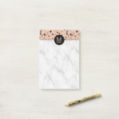 Modern Roos Goud en Marmeren Patroon met Monogram Post-it® Notes (Op bureau)