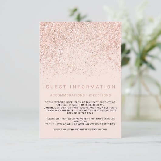 Modern roos gouden glitter insert details bruiloft informatiekaartje (Staand voorkant)