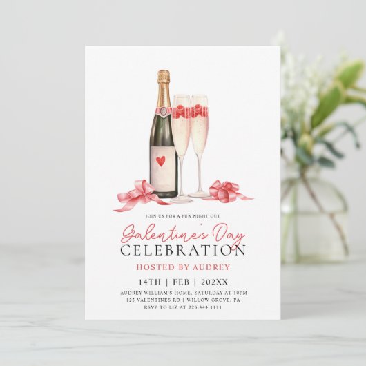 Modern Roos Wijnchampagne Galentine's Day Party Kaart (Staand voorkant)