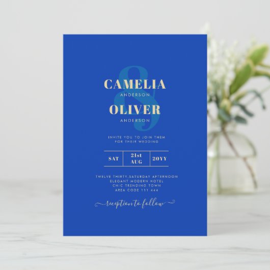 Modern Royal Blue Monochrome Wedding INVITE Kaart (Staand voorkant)