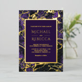 Modern Royal Paars Marble Photo Wedding Gold Folie Uitnodiging (Staand Voorkant)