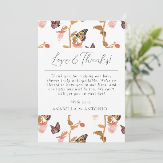 Modern Roze Butterfly Girl Baby shower Love and Mo Bedankkaart (Staand voorkant)