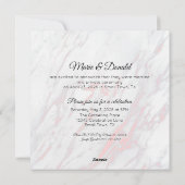 Modern roze en grijs marmer Net getrouwd Feestdagenkaart (Achterkant)