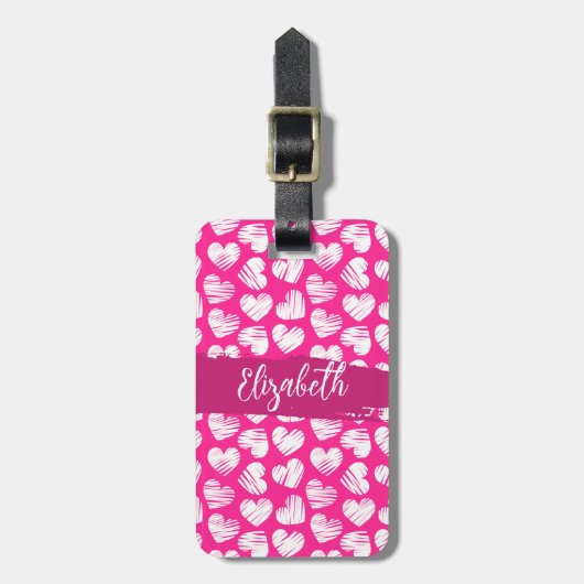 Modern Roze en Wit Doodled Heart Valentijn Naam Bagagelabel (Voorkant verticaal)