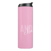 Modern roze gepersonaliseerde naam monogram thermosbeker (Gedraaid links)