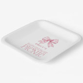 Modern Roze Gingham boog naam Baby shower picknick Papieren Bordje (Gebogen)