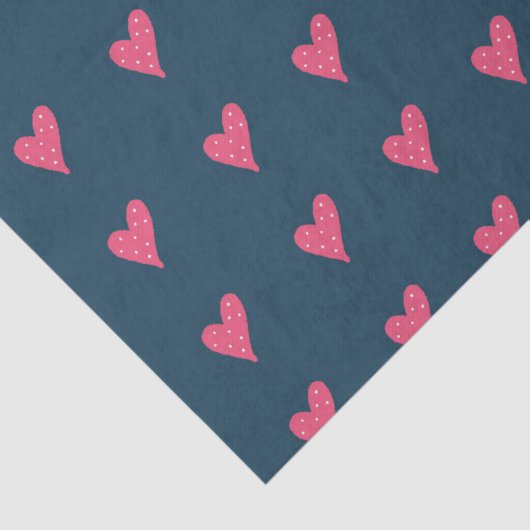 Modern roze hartritme op donkerblauw tissuepapier (Detail)