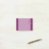 Modern roze lintontwerp post-it® notes (Op bureau)