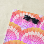 Modern roze peach tropische schelpdierbassa strandlaken (In situ)