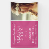 Modern Roze Wit Foto Afstuderen KLASSE VAN 2025 Spandoek (Verticaal)
