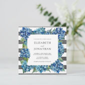 Modern Rustic Gray Blue Hydrangeas Striped Wedding Kaart (Staand voorkant)