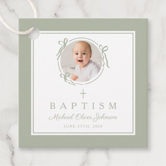 Modern Sage Green Baptism Photo Bedankjes Labels (Voorkant)