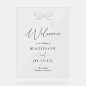 Modern Sage Green Bow Monogram Wedding Welcome Acryl Bord (Voorkant)