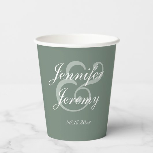 Modern Sage Green Elegant White Script Wedding Papieren Bekers (Achterkant)