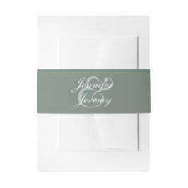 Modern Sage Green Elegant White Script Wedding Uitnodigingen Wikkel