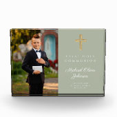 Modern Sage Green First Communion Boy Afbeelding Fotoblokken (Voorkant)