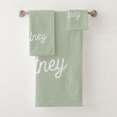 Modern Sage Green gepersonaliseerd monogram en naa Bad Handdoek (Insitu)