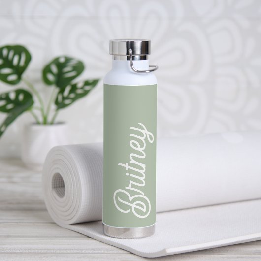 Modern Sage Green gepersonaliseerd monogram en naa Waterfles (Yoga)