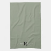 Modern Sage Green Monogram Script Initiaal Naam Theedoek (Verticaal)