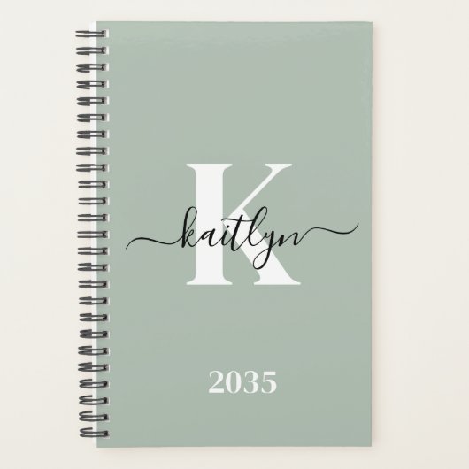Modern Sage Green Script Monogram Planner (Voorkant)