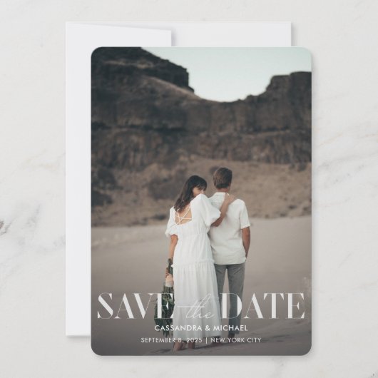 Modern Sage Green Two Photo Wedding Save Date Kaart (Voorkant)