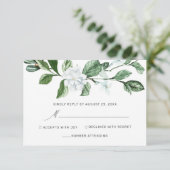 Modern Sage Greenery Wreath White Floral Wedding RSVP Kaartje (Staand voorkant)