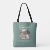 Modern sage groen script foto elegant afstuderen tote bag (Achterkant)