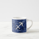 Modern Sagittarius Zodiac Sign Navy Digital Camo Espresso Kop (Rechts)