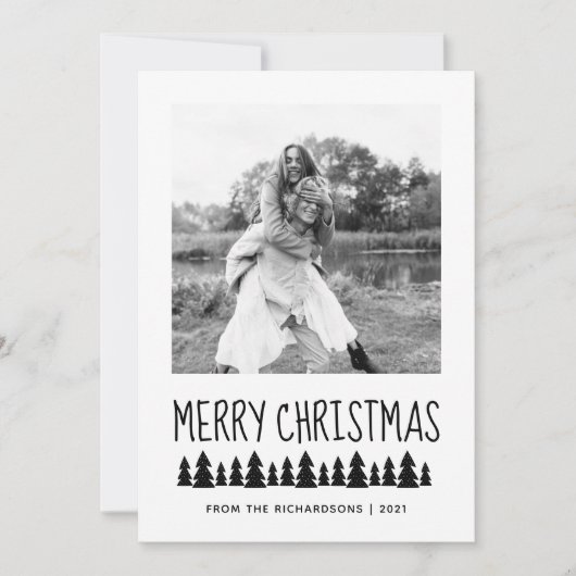 Modern Scandi Trees Black & White Merry Kerstmis Feestdagenkaart (Voorkant)
