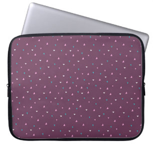 Modern schattig patroon met driehoeken.  walvis laptop sleeve