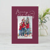 Modern script 1 foto met burgundy Merry kerst Feestdagenkaart (Staand voorkant)