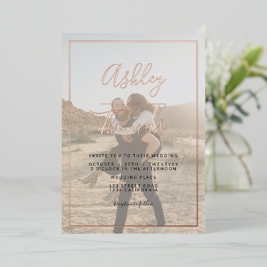 Modern script 2 foto's bruiloft geometrisch lijst folie uitnodiging (Staand Voorkant)