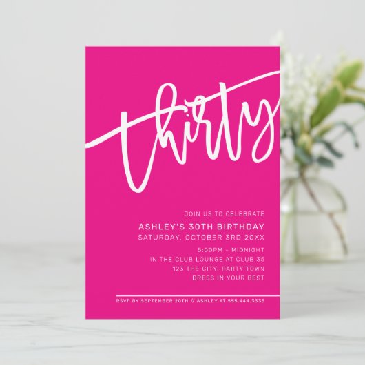 MODERN SCRIPT 30e verjaardagsfeestje heet roze wit Kaart (Staand voorkant)