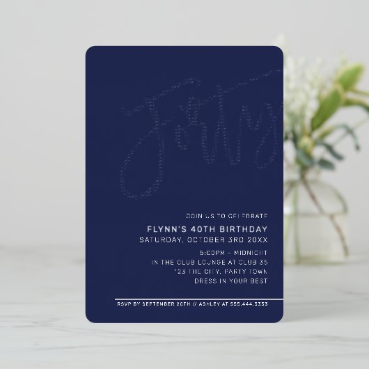MODERN SCRIPT 40ste verjaardag marjoen blauw Folie Uitnodiging (Staand Voorkant)