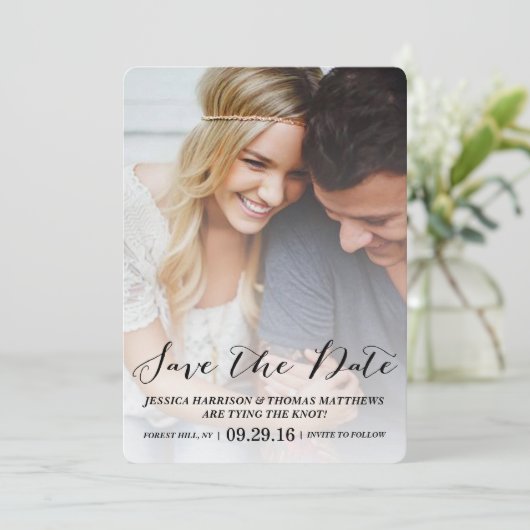 Modern script | Aangepaste foto slaat de datum op Save The Date (Staand voorkant)