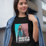 Modern script Afstuderen 222 foto T-shirt<br><div class="desc">Fun, stijlvol afstudeerder fotoT-shirt om het afstudeerder te vieren met onze moderne en stijlvolle klas van 20 - Twee afstuderen foto's van 20 shirt. Ons ontwerp kenmerkt een groot fotomalplaatje om de foto en de naam van het afstudeerder van het afstudeerder te tonen. De rendy moderne manuscriptklasse van tweeëntwintig die...</div>